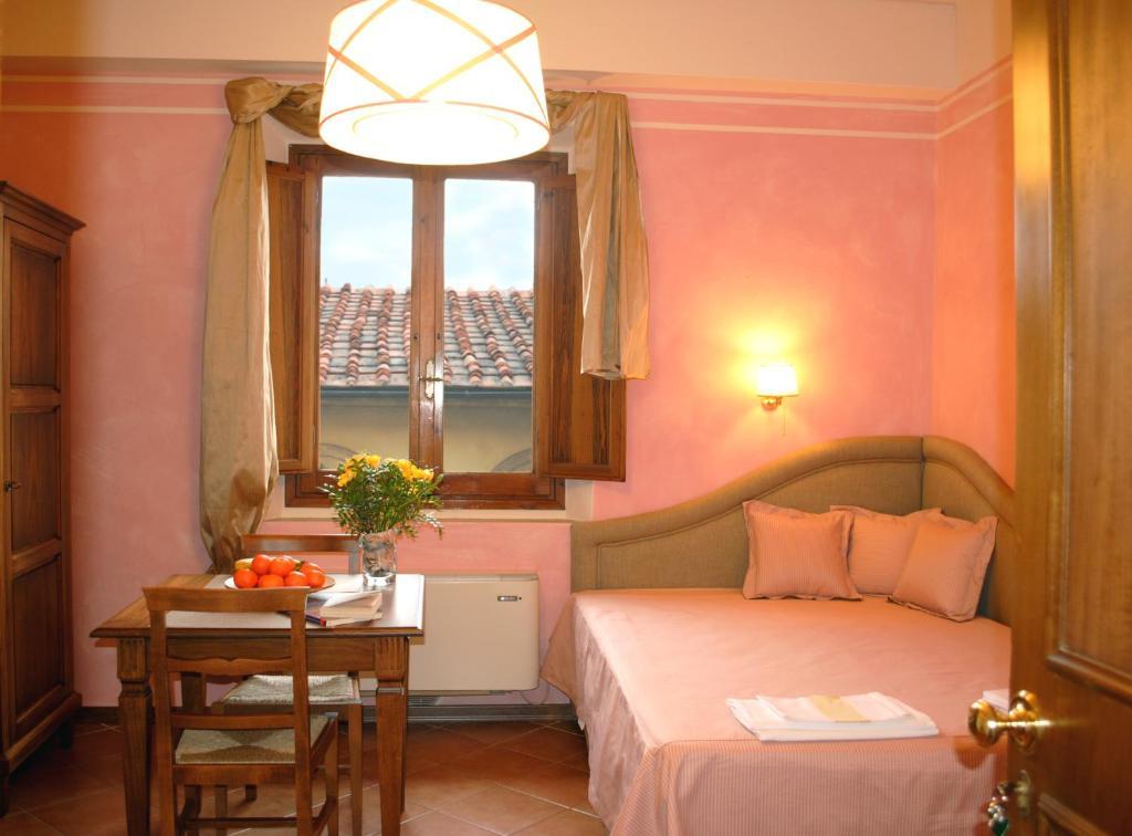 Residence La Medicea Флоренція Номер фото